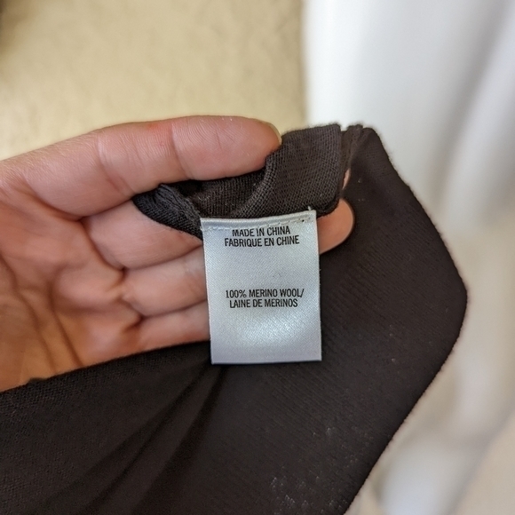 Theory pullover turtle neck shift sweater dress - Picture 4 of 5